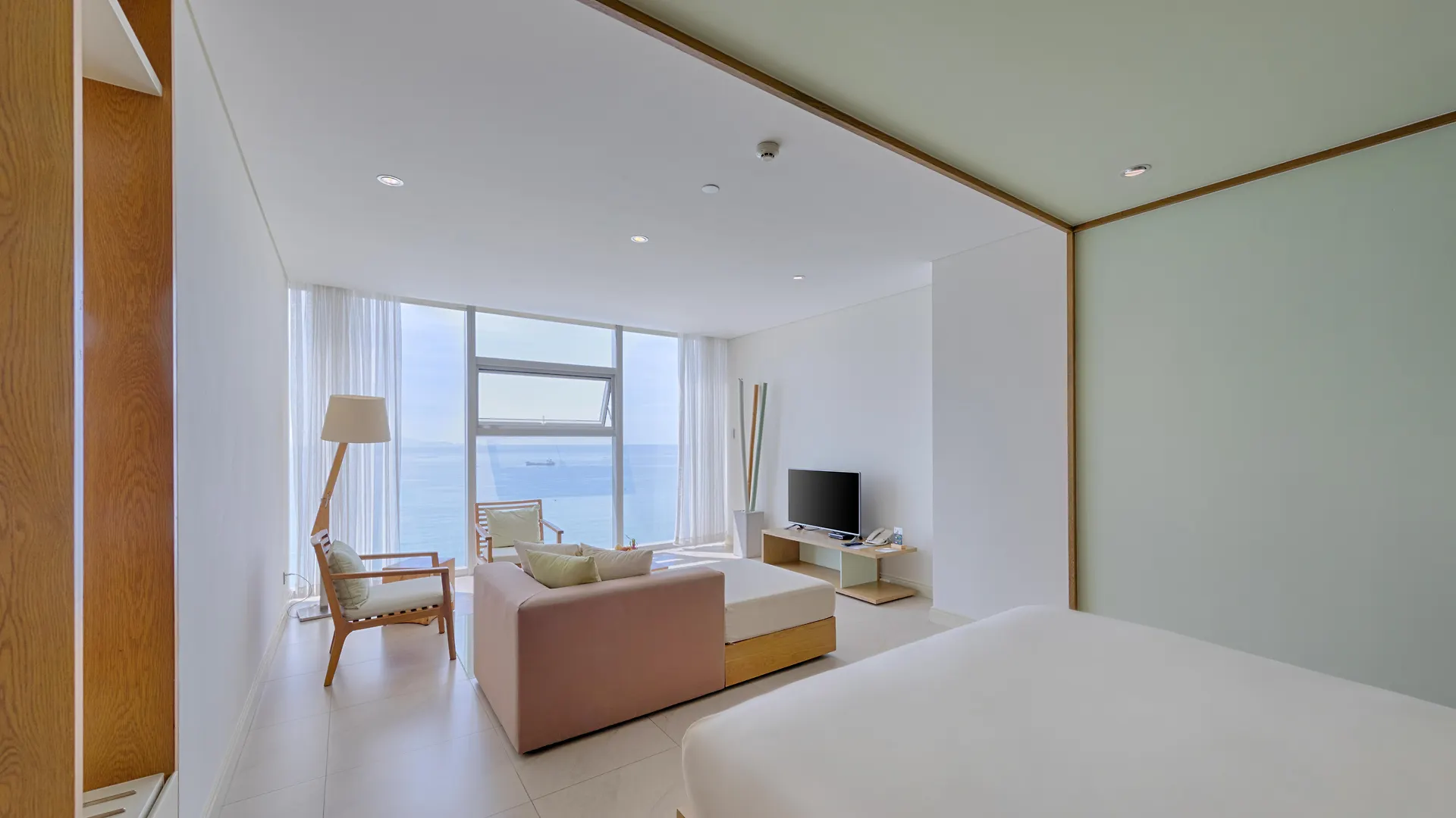 Fusion Suites Da Nang 4*,