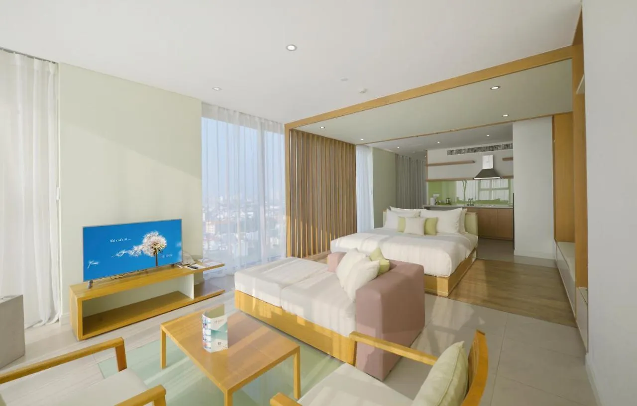 Fusion Suites Da Nang 4*,