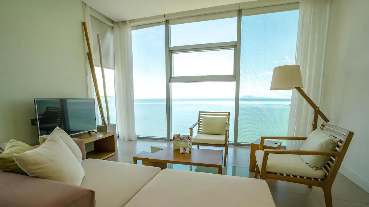 Fusion Suites Da Nang Vietnam