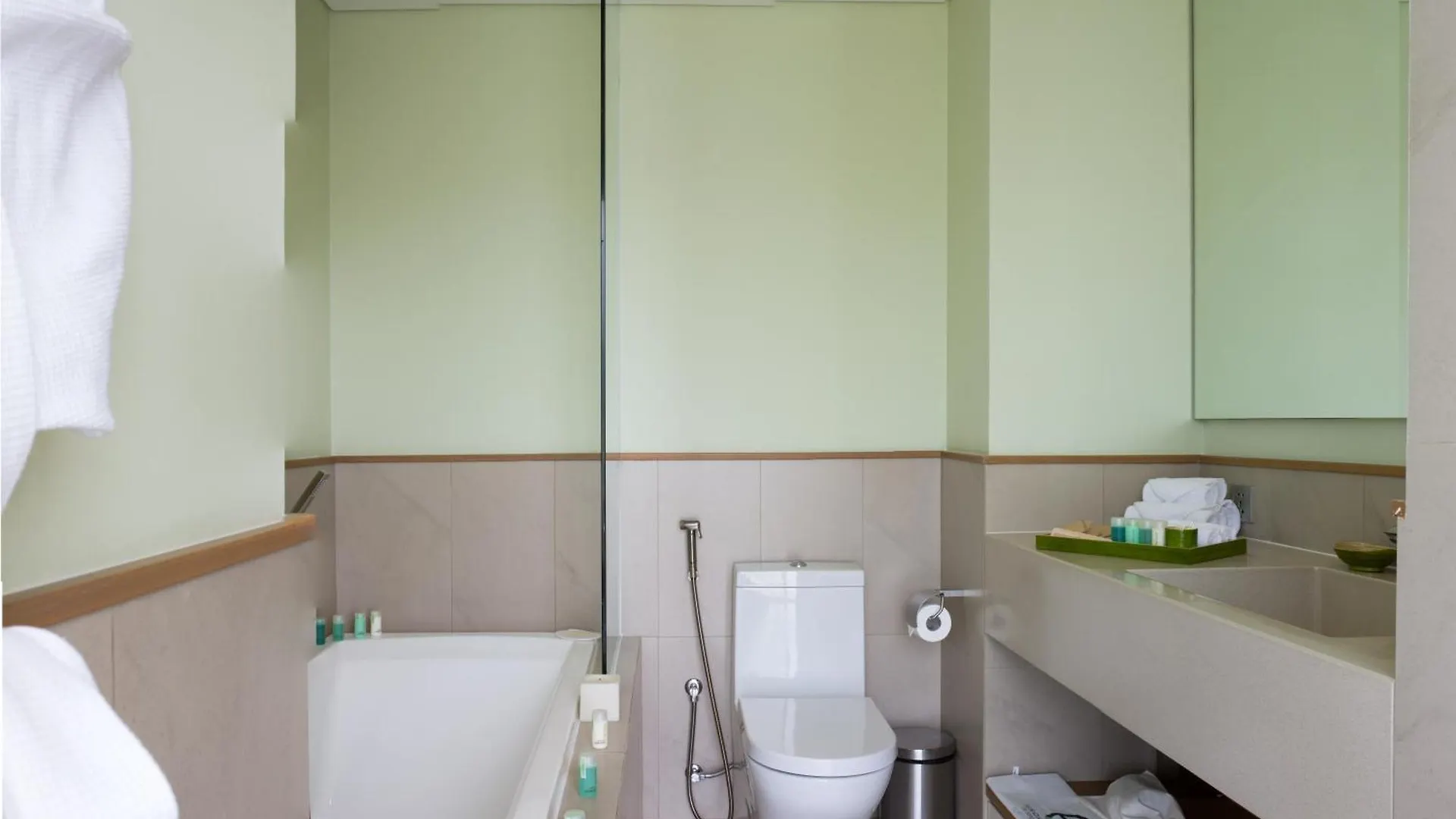 Fusion Suites Da Nang Hotel
