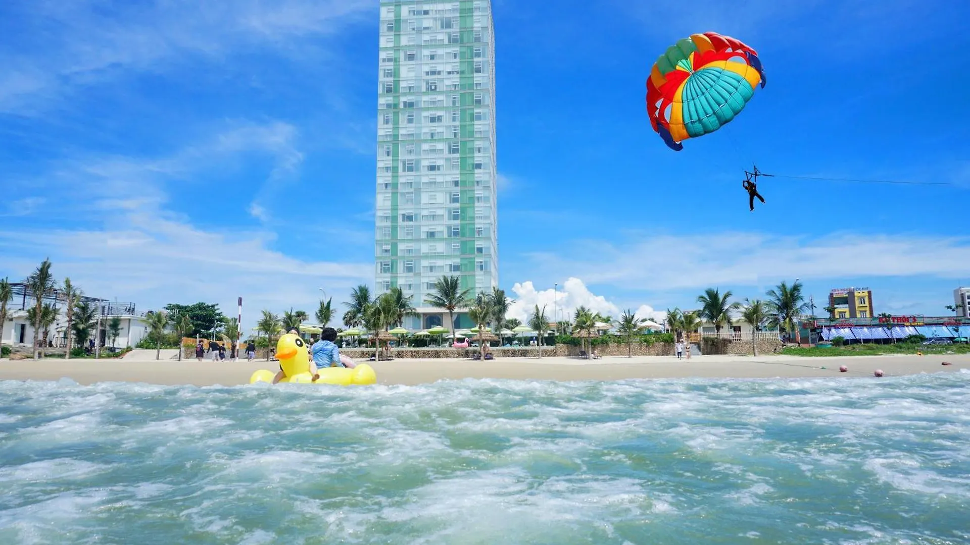 Fusion Suites Da Nang Hotel